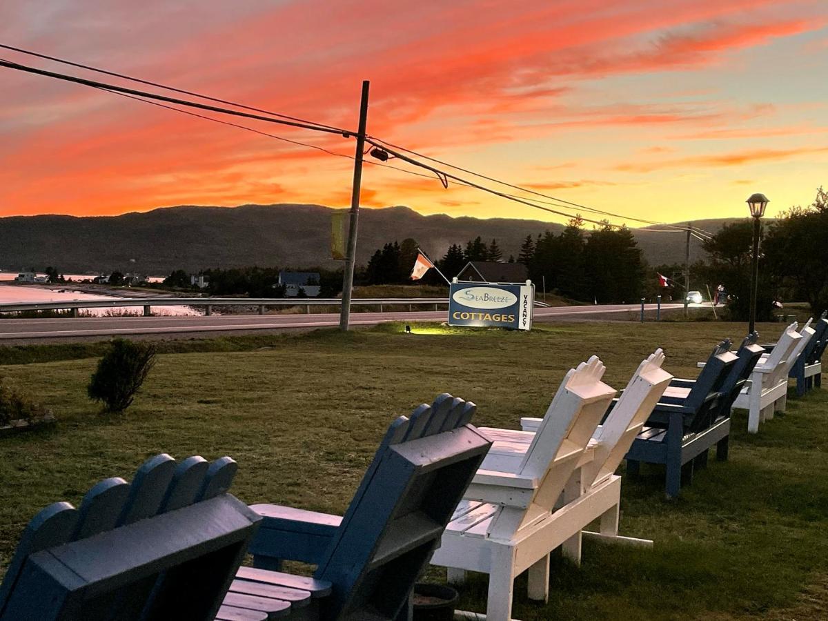Sea Breeze Motel Ingonish Bagian luar foto